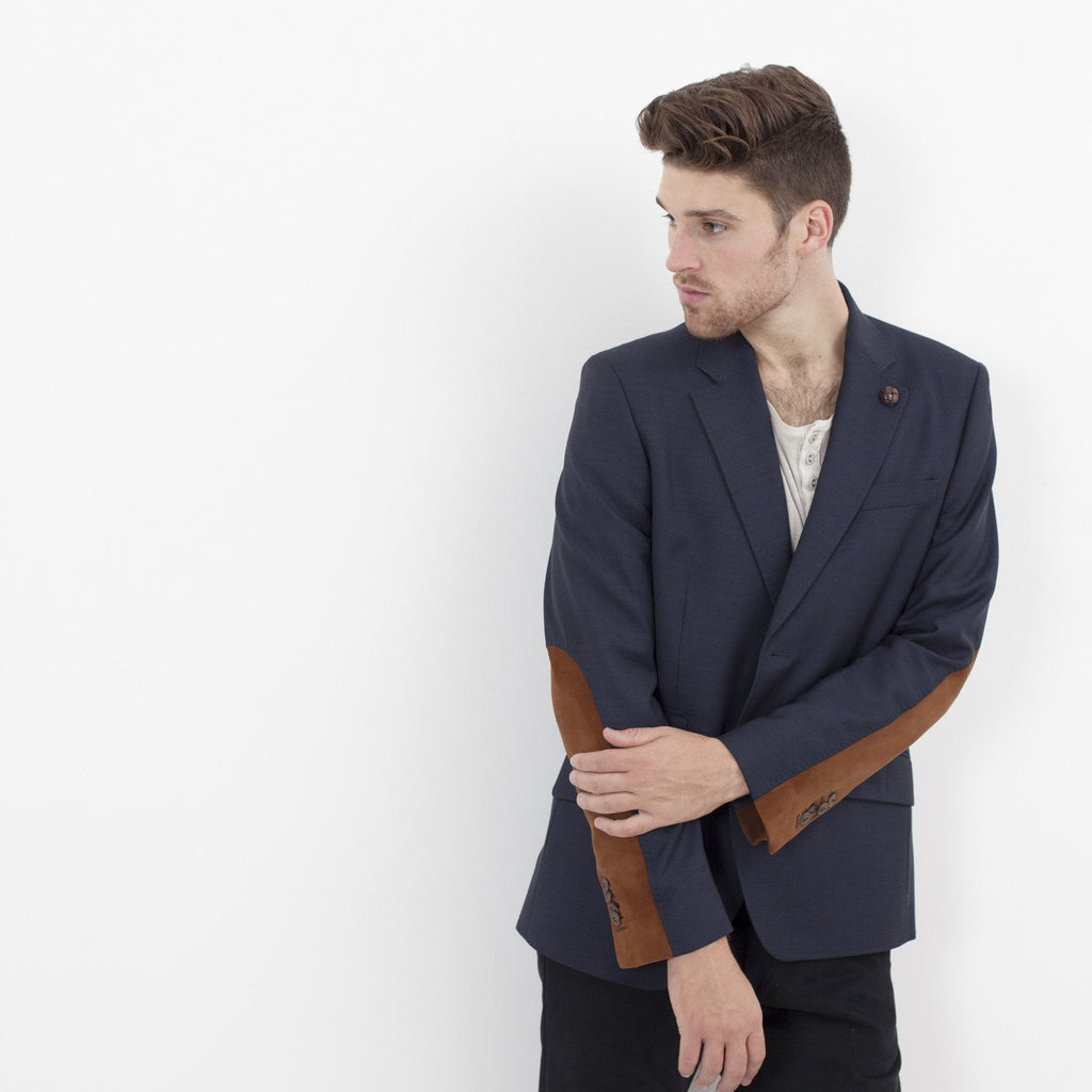 Swift Low Blazer in Navy