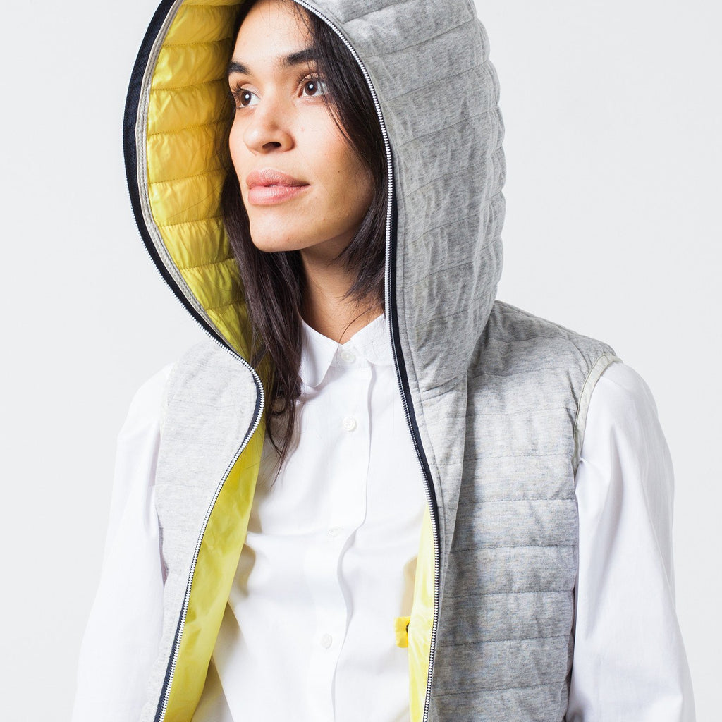 Primula Vest in Light Grey