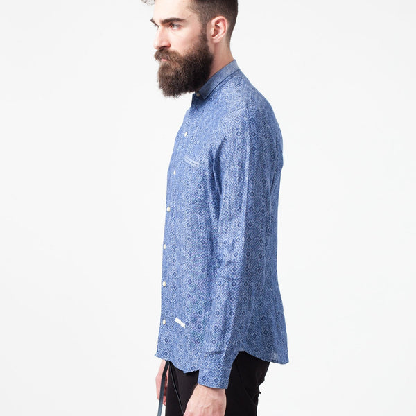 Linen Button Up in Blue Diamond
