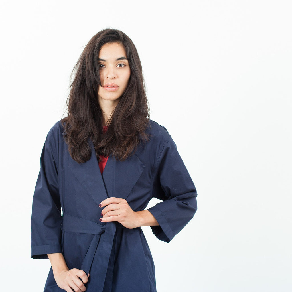 Sateen Trench in Navy