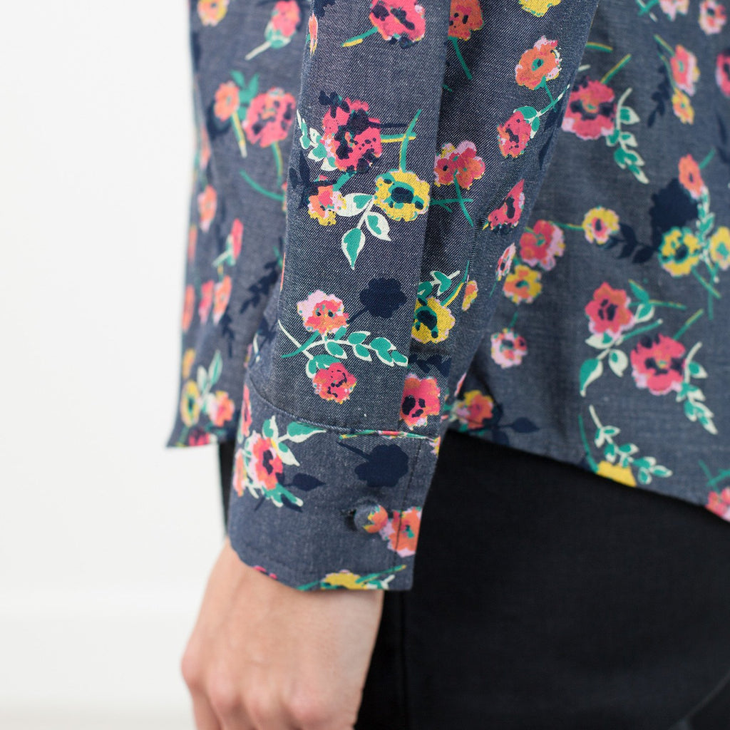 Long Sleeve Blouse in Black/Floral