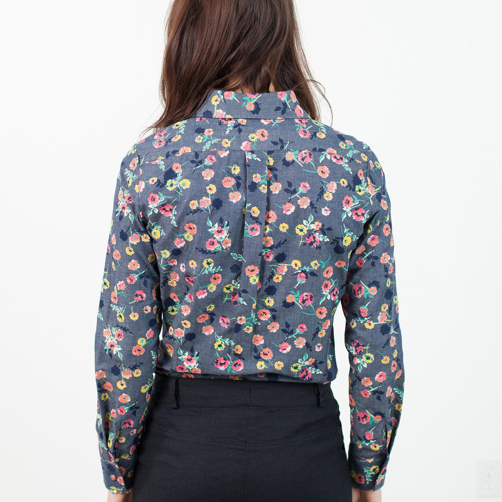 Long Sleeve Blouse in Black/Floral