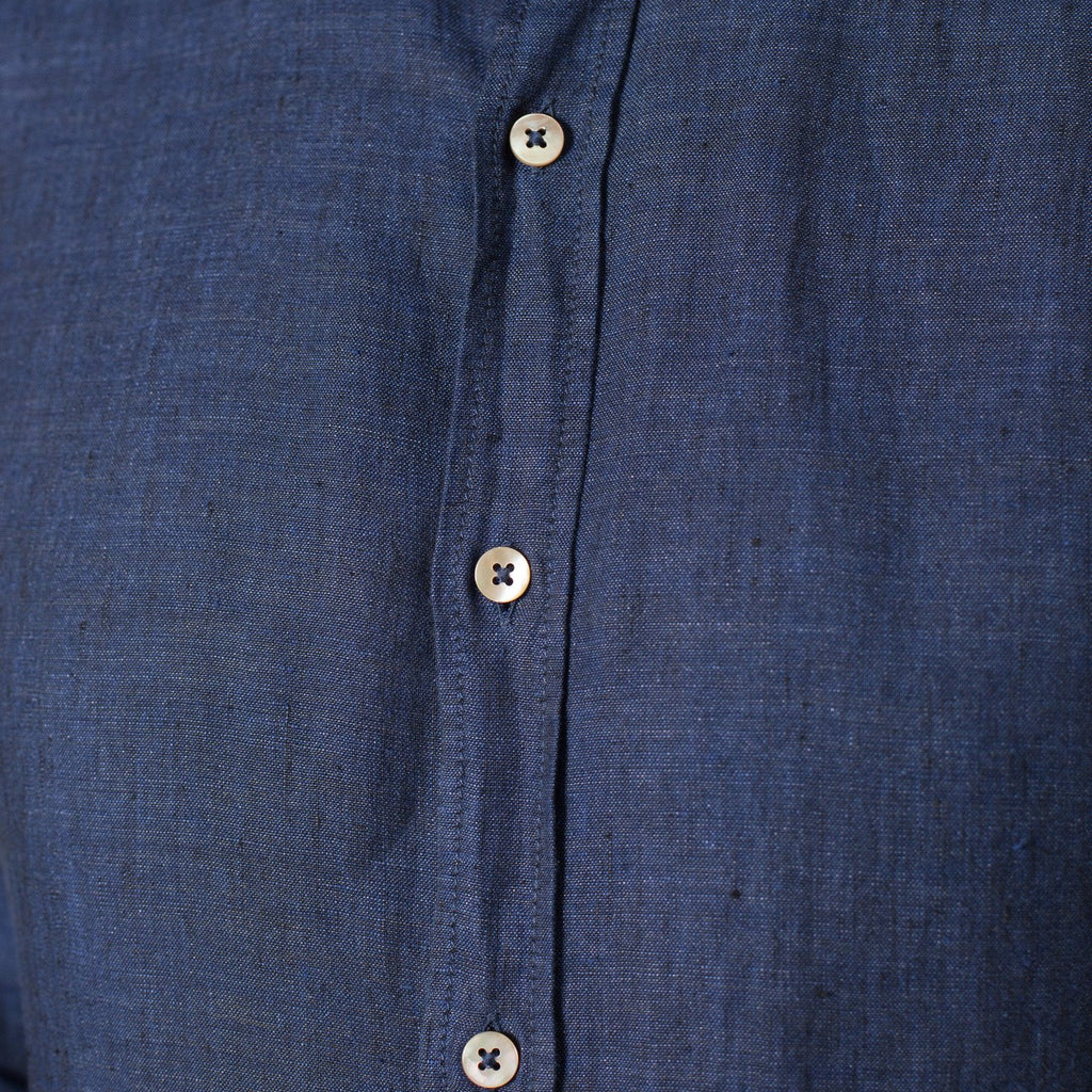 Button Up Shirt in Navy