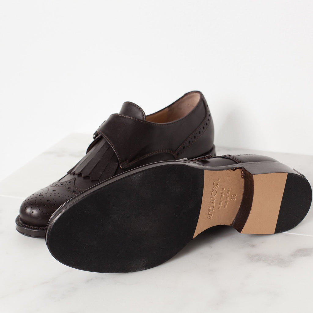 Golf Shoes in Brown