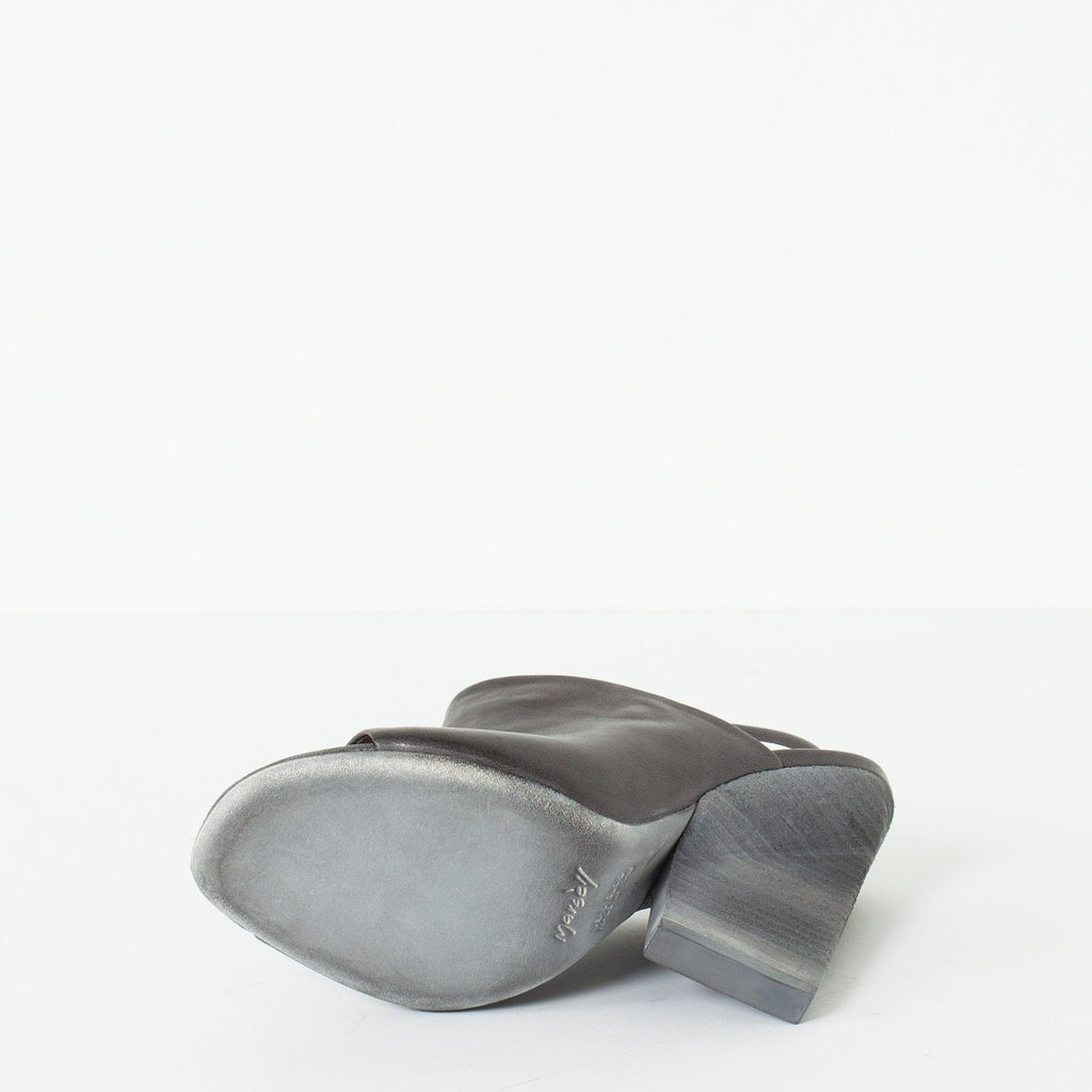 Mantello Heel