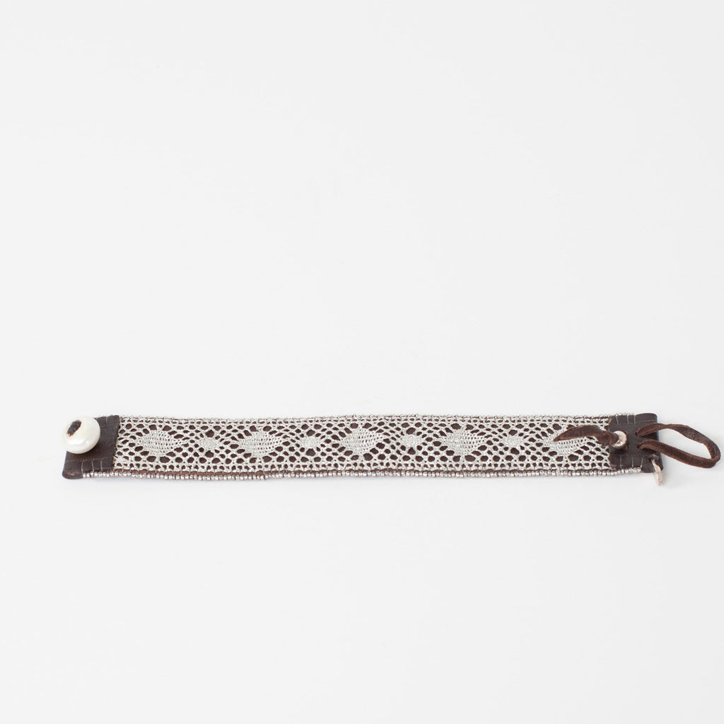 Leace Cuff