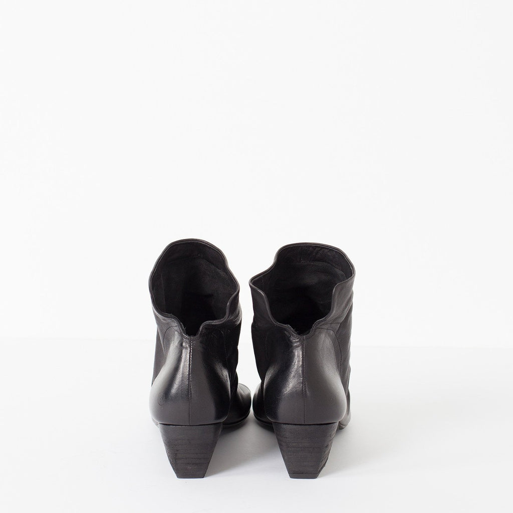 Block Wedge in Black