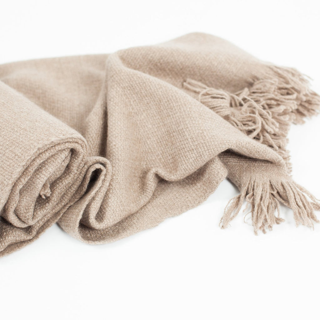 Cashmere Tassel Blanket in Brown