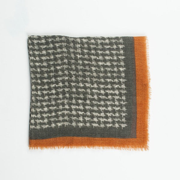 Houndstooth Square in Slate